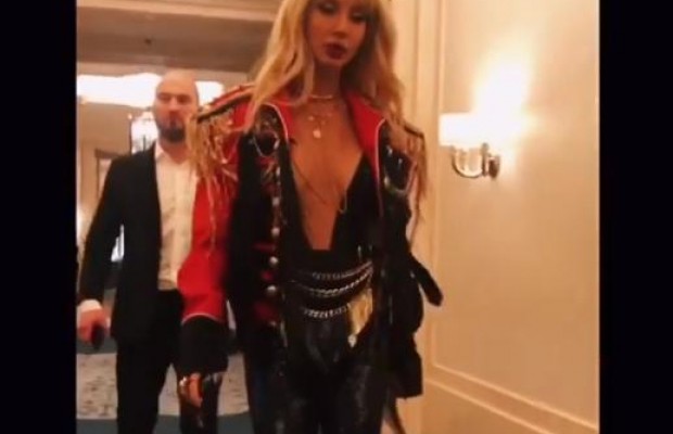 Світлана Лобода завела мережу спекотним відео