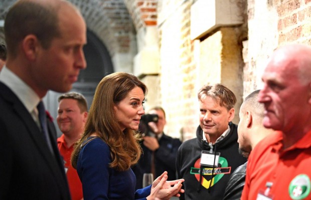 Изящная Кейт Миддлтон и принц Уильям посетили открытие благотворительного фонда (фото)