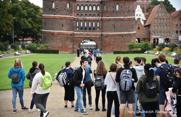 Суровый Любек: город кирпичной готики, родина марципана и столица северогерманского Рождества