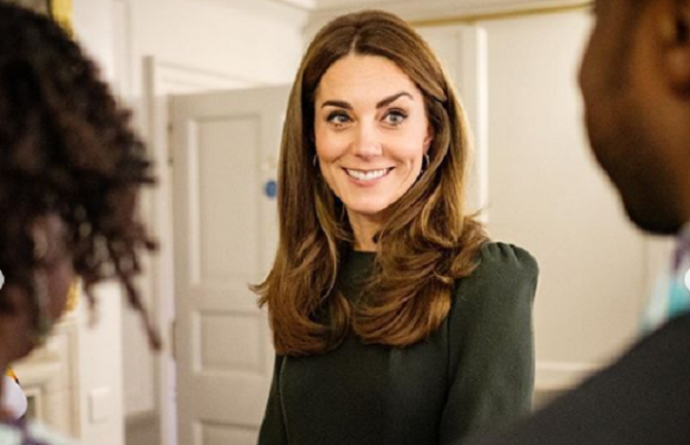 Подвела няня: герцогиня Кембриджская внезапно отменила свой выход в свет, оставив принца Вильяма в одиночестве (фото, видео)