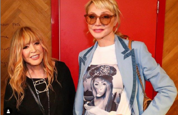 Мама может все: Алла Пугачева сделала стильный макияж старшей дочери (видео)