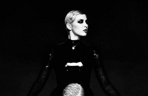 MARUV осідлала свого оголеного партнера з "Танців з зірками" (фото)
