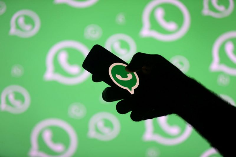 В WhatsApp внедряют аналог ChatGPT и Midjourney / фото REUTERS