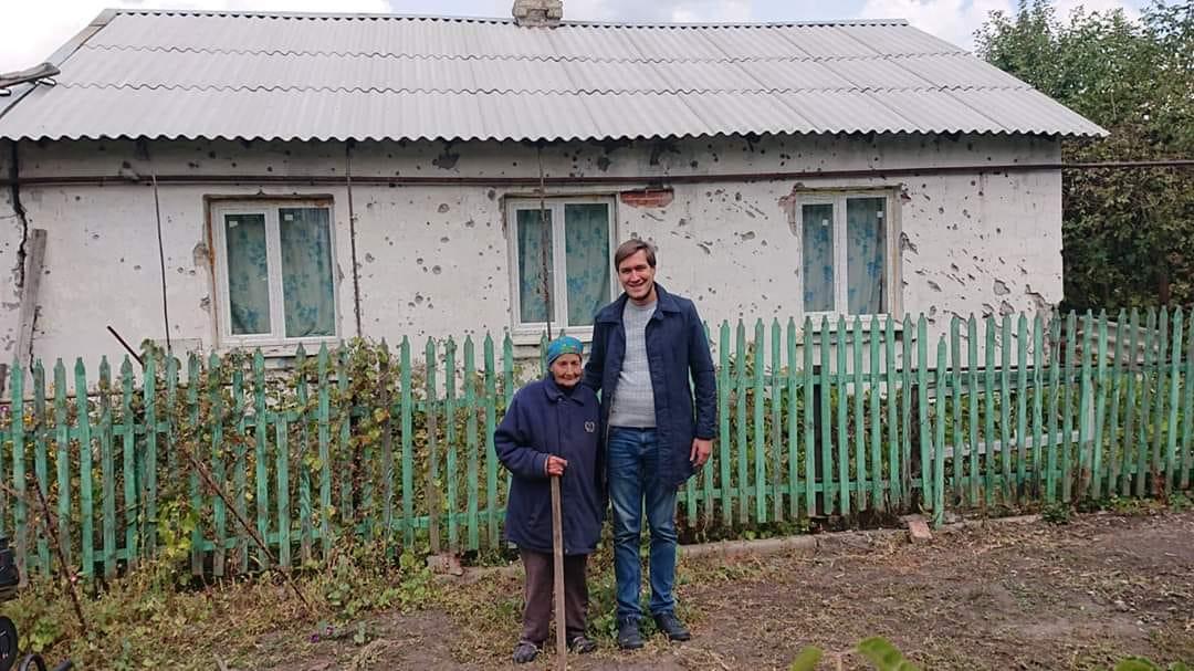 Співробітники гуманітарної місії впевнені, що господиня будинку загинула під час пожежі / Євген Каплін/Facebook Співробітники гуманітарної місії впевнені, що господиня будинку загинула під час пожежі / Євген Каплін/Facebook