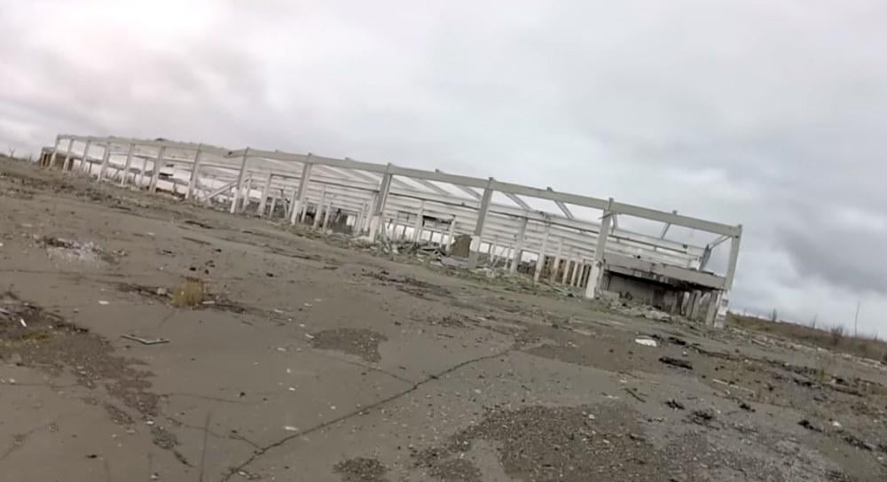 От гипермаркета остался лишь остов / фото: Андрей Шор/Facebook От гипермаркета остался лишь остов / фото: Андрей Шор/Facebook