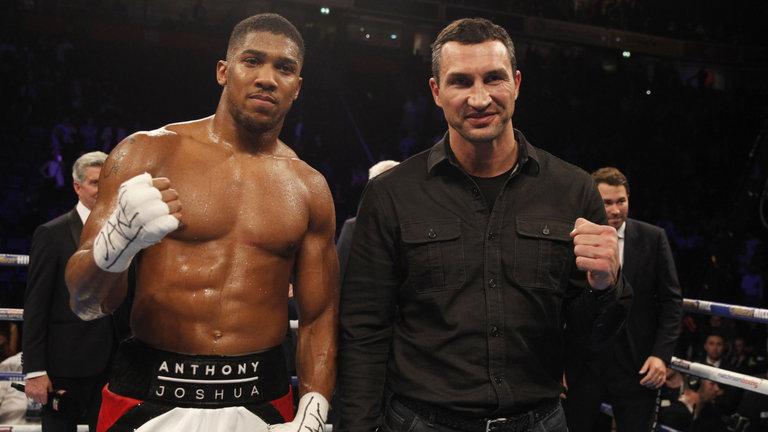 Джошуа победил Кличко в 2017 году / фото: BoxingScene Джошуа победил Кличко в 2017 году / фото: BoxingScene