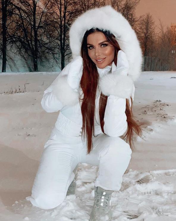Сєдокова показала зимовий "лук" / instagram.com/annasedokova Сєдокова показала зимовий "лук" / instagram.com/annasedokova