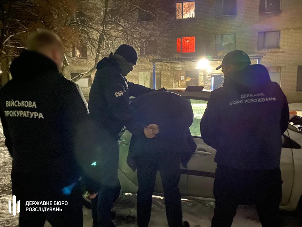 ДБР викрило схему реалізації наркотиків у Нацгвардії / Фото: ДБР ДБР викрило схему реалізації наркотиків у Нацгвардії / Фото: ДБР