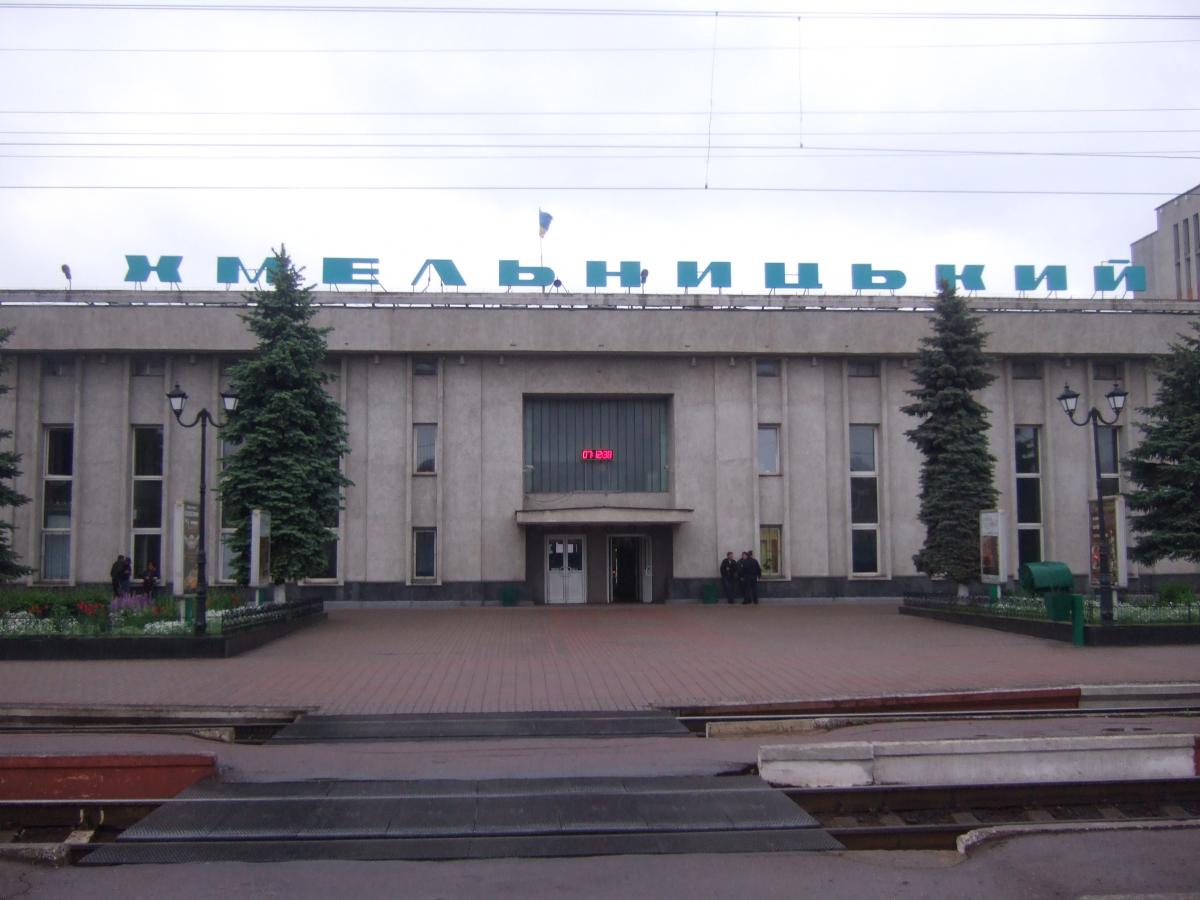 Украинцы считают Хмельницкий самым безопасным городом страны / фото Википедия Украинцы считают Хмельницкий самым безопасным городом страны / фото Википедия