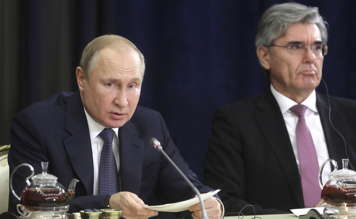 Директор Siemens зустрічався з Путіним в розпал скандалу між ФРН і Росією / Kremlin.ru Директор Siemens зустрічався з Путіним в розпал скандалу між ФРН і Росією / Kremlin.ru