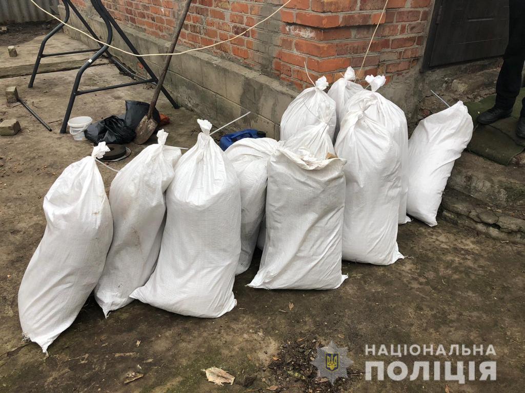 Полицейские документировали деятельность наркодельцов в течение двух лет / Фото: Нацполіція Полицейские документировали деятельность наркодельцов в течение двух лет / Фото: Нацполіція
