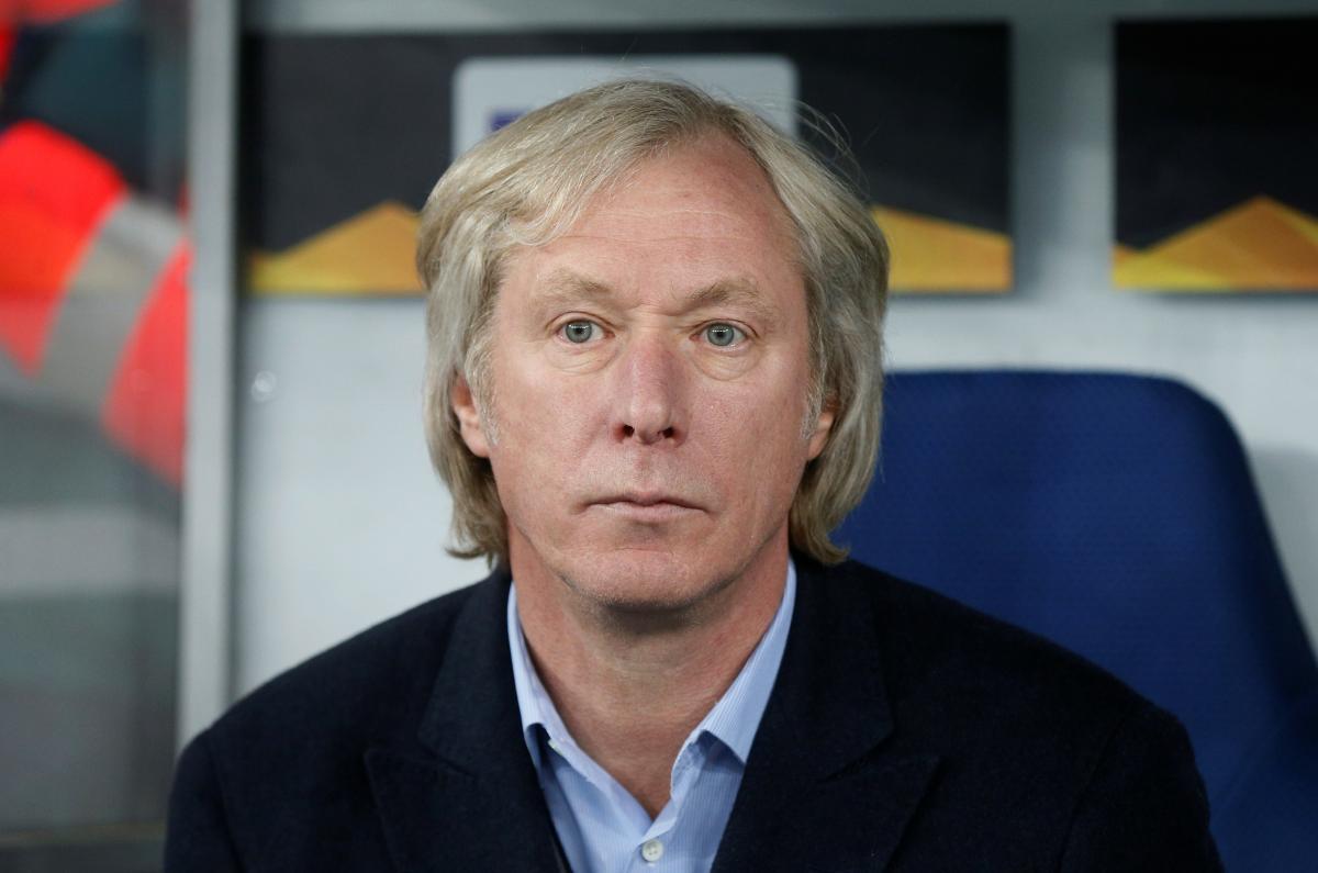 Экс-тренер 'Динамо' избил сантехника из-за отсутствия отопления, - журналистка Экс-тренер 'Динамо' избил сантехника из-за отсутствия отопления, - журналистка