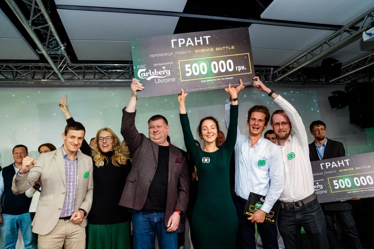 Переможцями SCIENCE BATTLE стали проєкти з очищення від пестицидів та антипаразитні дрони Переможцями SCIENCE BATTLE стали проєкти з очищення від пестицидів та антипаразитні дрони