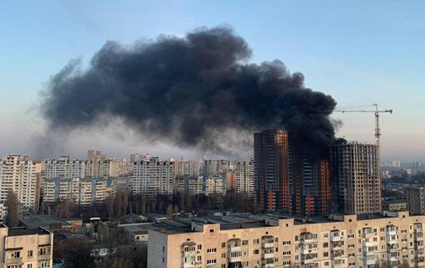 Пожежа сталася у будинку на вул. Бережанській, 15 / фото: Інформатор