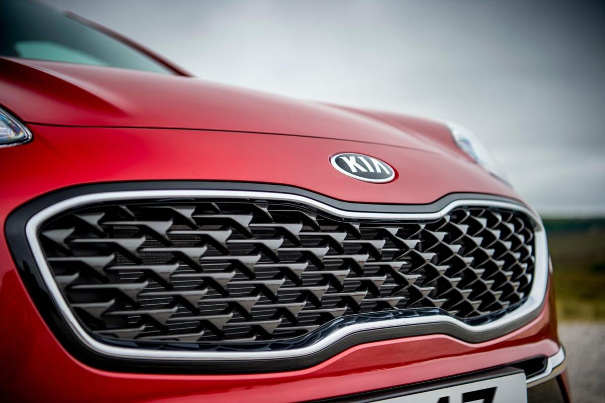 Kia готується представити новий кросовер / фото Kia Kia готується представити новий кросовер / фото Kia