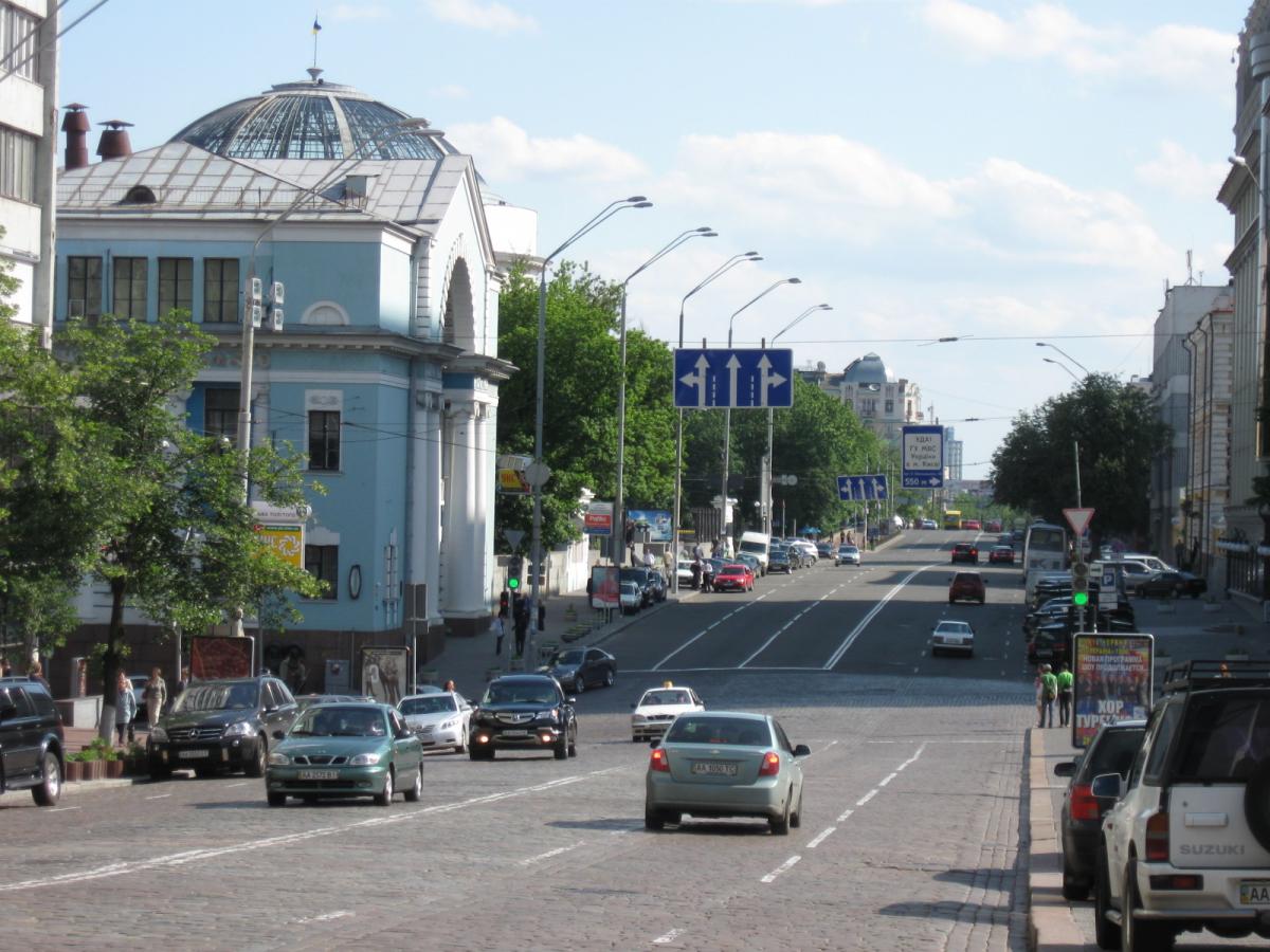 На частині вулиці Володимирській сьогодні обмежать рух / wikipedia.org На частині вулиці Володимирській сьогодні обмежать рух / wikipedia.org