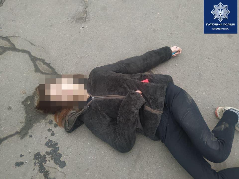 Попередній діагноз - алкогольна інтоксикація / фото: прес-служба поліції Попередній діагноз - алкогольна інтоксикація / фото: прес-служба поліції