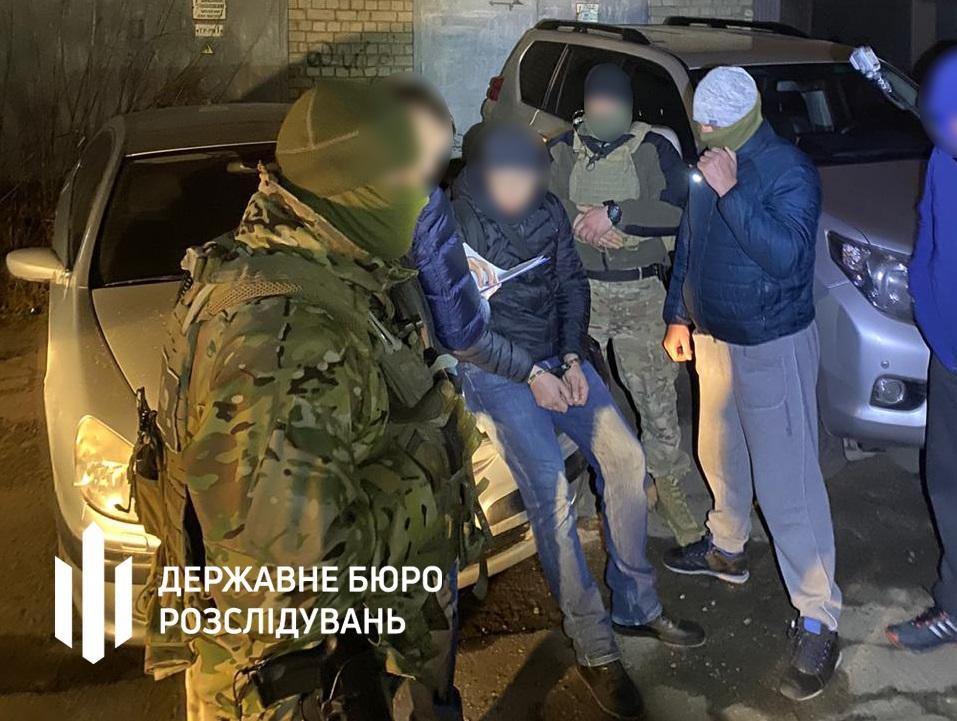 Полицейский продавал служебную информацию в РФ / фото ГБР Полицейский продавал служебную информацию в РФ / фото ГБР