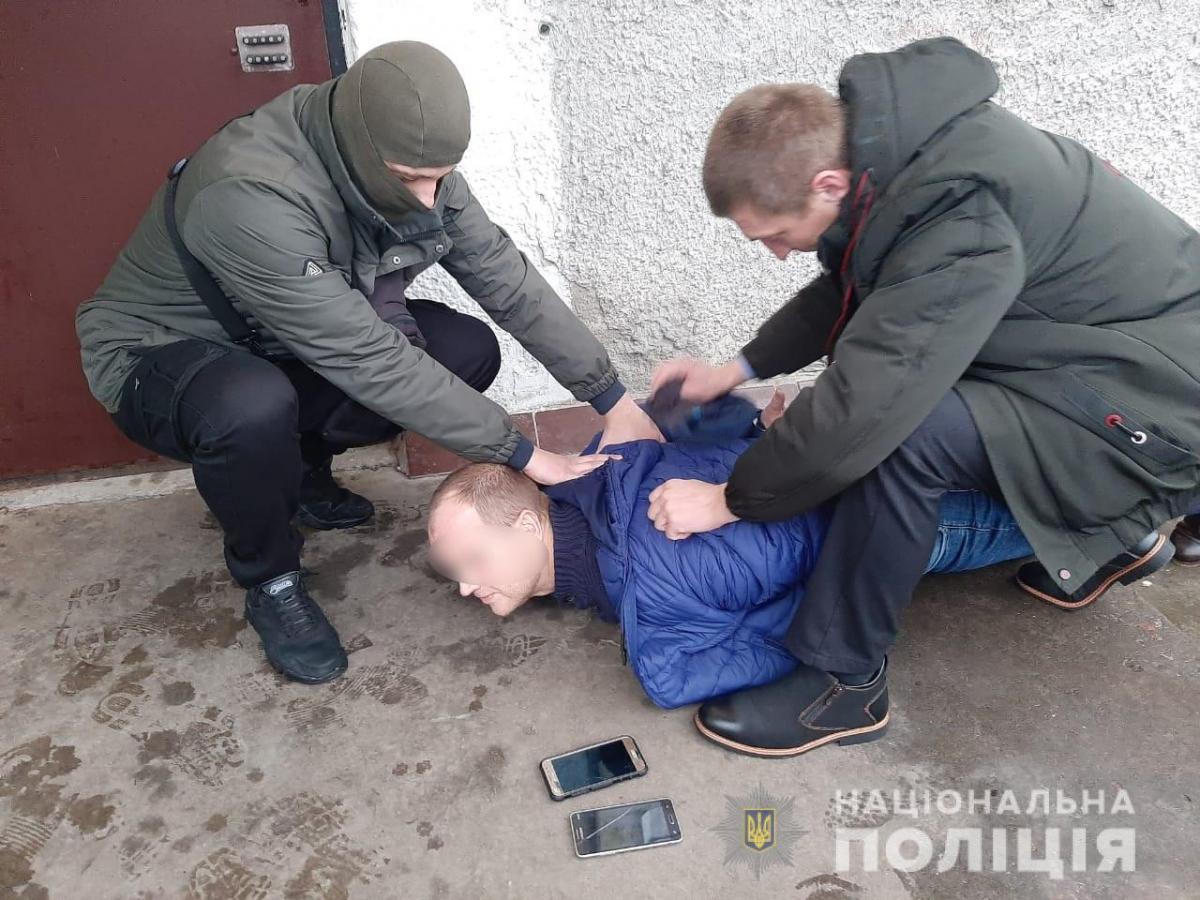"Лоща" затримали у Білій Церкві / Фото: Нацполіція "Лоща" затримали у Білій Церкві / Фото: Нацполіція