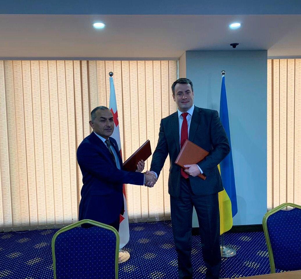 Держгідрографія підписала Меморандум про дружбу та співробітництво із Гідрографічною службою Грузії та започаткувала проєкт «Маяки-побратими» Держгідрографія підписала Меморандум про дружбу та співробітництво із Гідрографічною службою Грузії та започаткувала проєкт «Маяки-побратими»