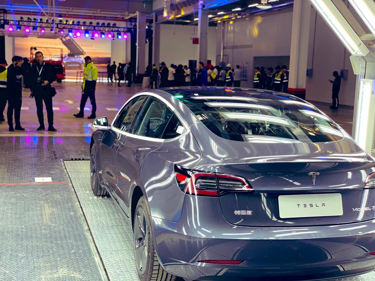 Tesla начинает продажу китайских электрокаров / фото twitter.com/teslacn Tesla начинает продажу китайских электрокаров / фото twitter.com/teslacn