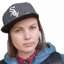 "Зараз нікому не цікаві солоденькі картинки, глядача приваблює колорит Троєщини"