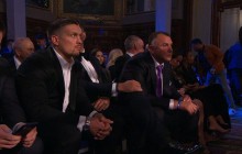 "Вася зателефонував": підказка Ломаченка та підтримка Усика допомогли російському боксеру виграти бій (відео)