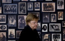 "Чувствую глубокий стыд": Меркель впервые посетила Освенцим (фото)