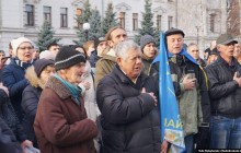 У Дніпрі пройшла акцію протесту «Червоні лінії для Зеленського» (фото)
