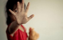 Ґвалтував та вимагав гроші: у Києві 19-річний хлопець розбещував 11-річну дівчинку
