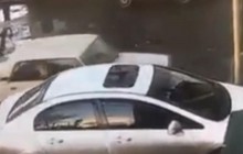 В Кропивницком ребенка чуть не задавила неуправляемая машина (видео)