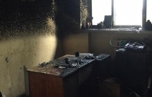 На Львівщині підпалили й пограбували редакцію місцевої газети (фото)