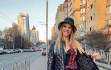 Леся Нікітюк показала стрункі ніжки у зухвалому "луці" (фото)
