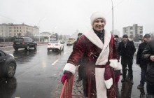 Кличко в костюме Санта Клауса официально открыл Шулявский мост (фото, видео)