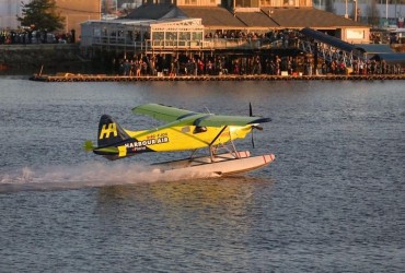 В Канаде успешно испытали первый в мире частный электросамолет (фото)