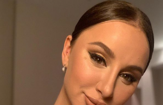 Схудла солістка групи Artik&Asti показала розкішну фігуру (фото)