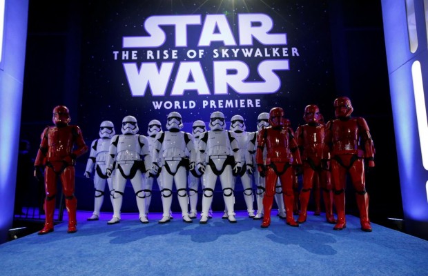 У Лос-Анджелесі відбулася прем'єра дев'ятого епізоду "Зоряних воєн": фоторепортаж