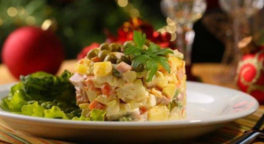 Новый год 2020: рецепты вкусных салатов к праздничному столу: рецепты вкусных салатов к праздничному столу