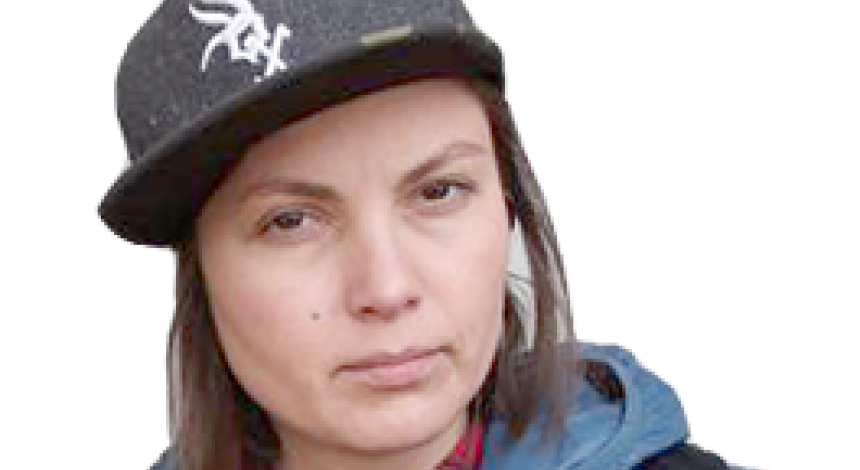 "Сейчас никому не интересны слащавые картинки, зрителя привлекает колорит Троещины"