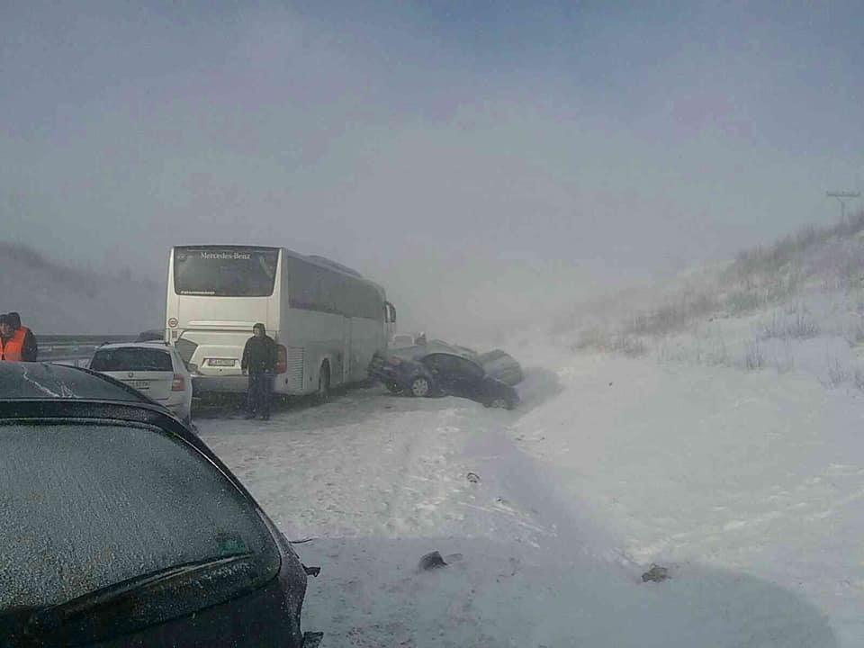 У ДТП постраждали п'ятеро українців \ фото з соцмереж У ДТП постраждали п'ятеро українців \ фото з соцмереж