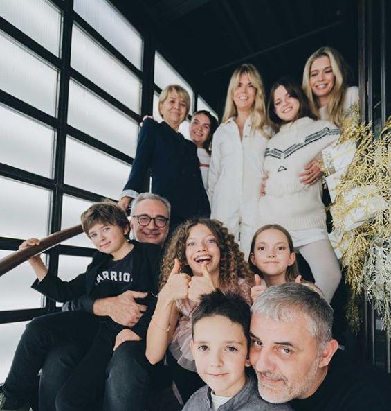 Брежнева с семьей / instagram.com/ververa Брежнева с семьей / instagram.com/ververa