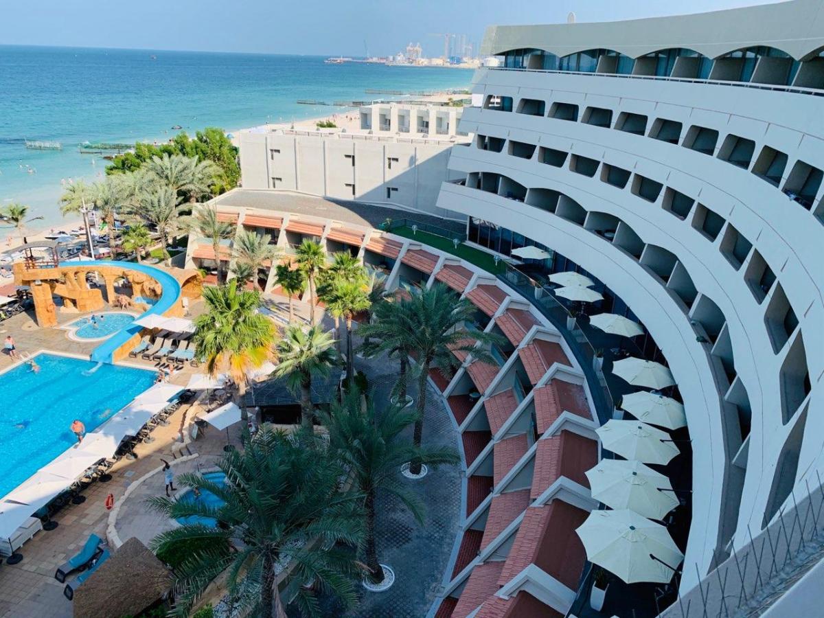 Все номера отеля Occidental имеют балконы, что для отелей в ОАЭ не совсем характерно