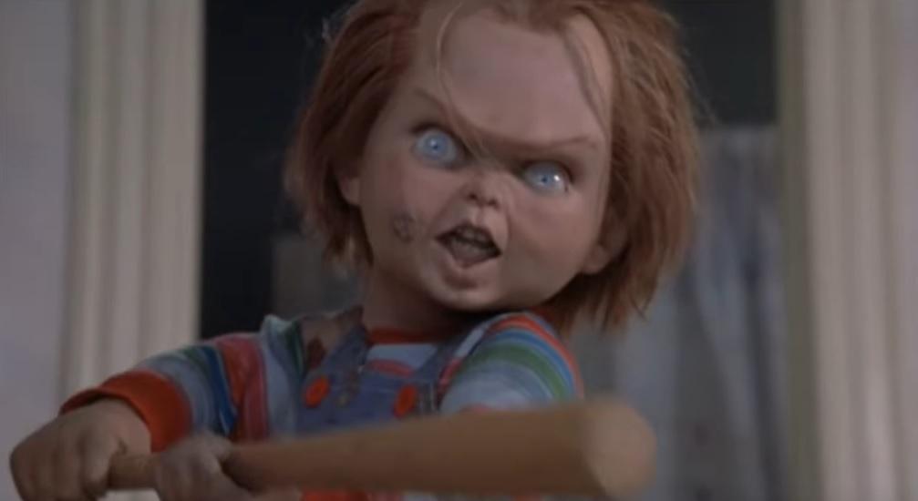 Про ляльку Чакі снмут серіал / скриншот из фильма - Child's Play (1988) Про ляльку Чакі снмут серіал / скриншот из фильма - Child's Play (1988)