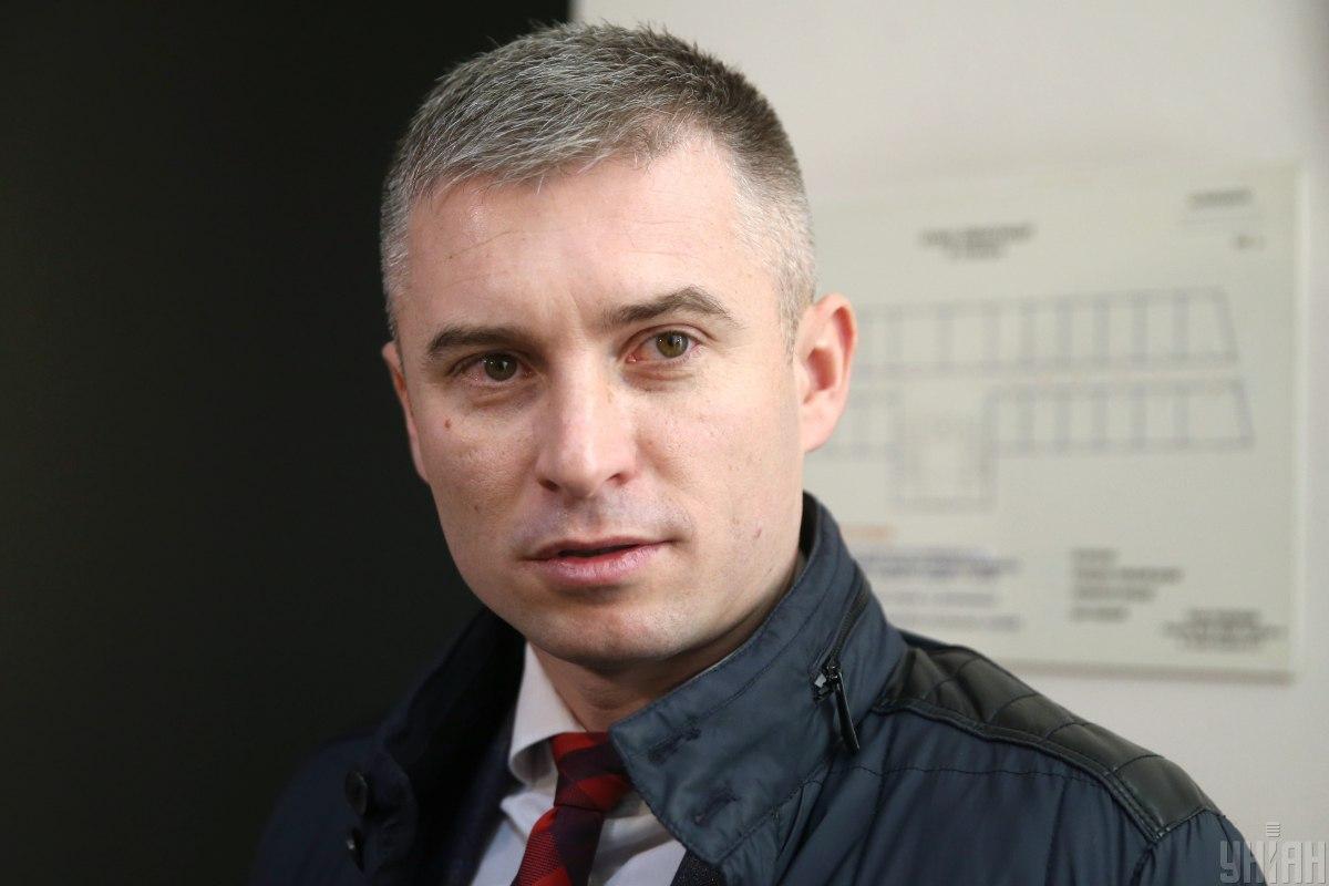 Новиков отмечает, что этот законопроект не предусматривает лишение свободы для лиц, которые умышленно не подают электронную декларацию или умышленно не отмечают в ней недостоверные сведения / Фото УНИАН Новиков отмечает, что этот законопроект не предусматривает лишение свободы для лиц, которые умышленно не подают электронную декларацию или умышленно не отмечают в ней недостоверные сведения / Фото УНИАН