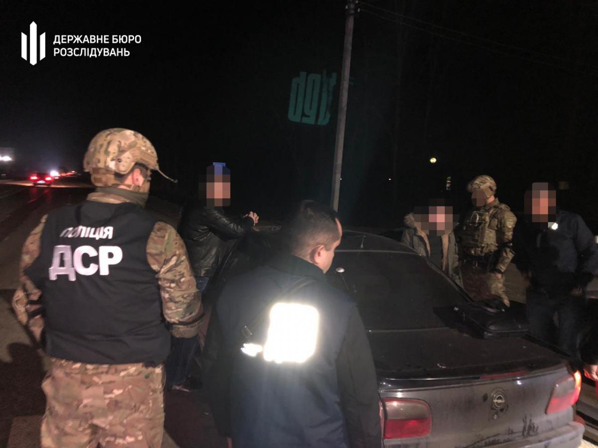 На Львівщині правоохоронці затримали податківця на хабарі 30 тисяч гривень - ДБР На Львівщині правоохоронці затримали податківця на хабарі 30 тисяч гривень - ДБР