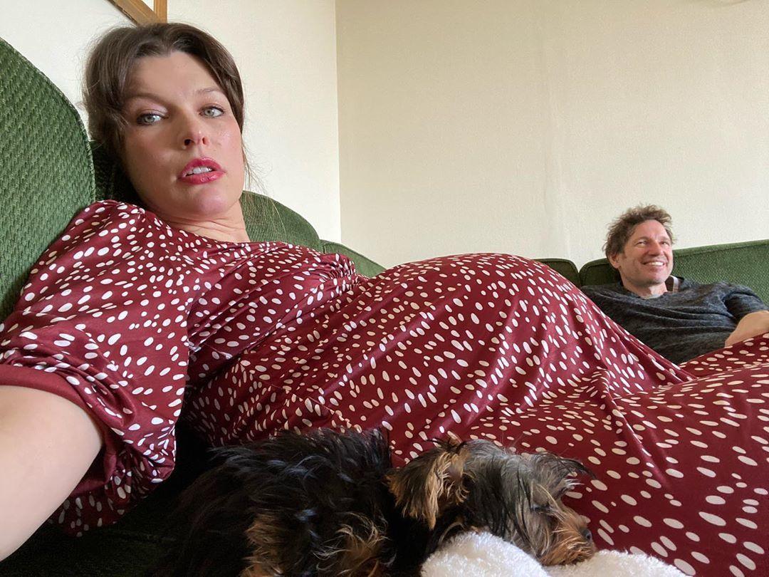 Актриса пожаловалась на свое самочувствие за две недели до родов \ instagram.com/millajovovich Актриса пожаловалась на свое самочувствие за две недели до родов \ instagram.com/millajovovich