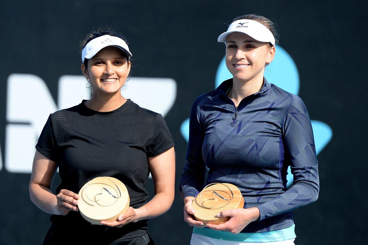 Надежда Киченок и Саня Мирза / фото: twitter.com/WTA Надежда Киченок и Саня Мирза / фото: twitter.com/WTA