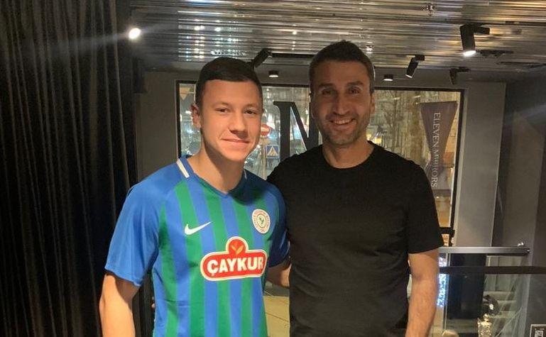 Андрій Борячук вже приміряв футболку Різеспора / фото: caykurrizespor.org.tr Андрій Борячук вже приміряв футболку Різеспора / фото: caykurrizespor.org.tr
