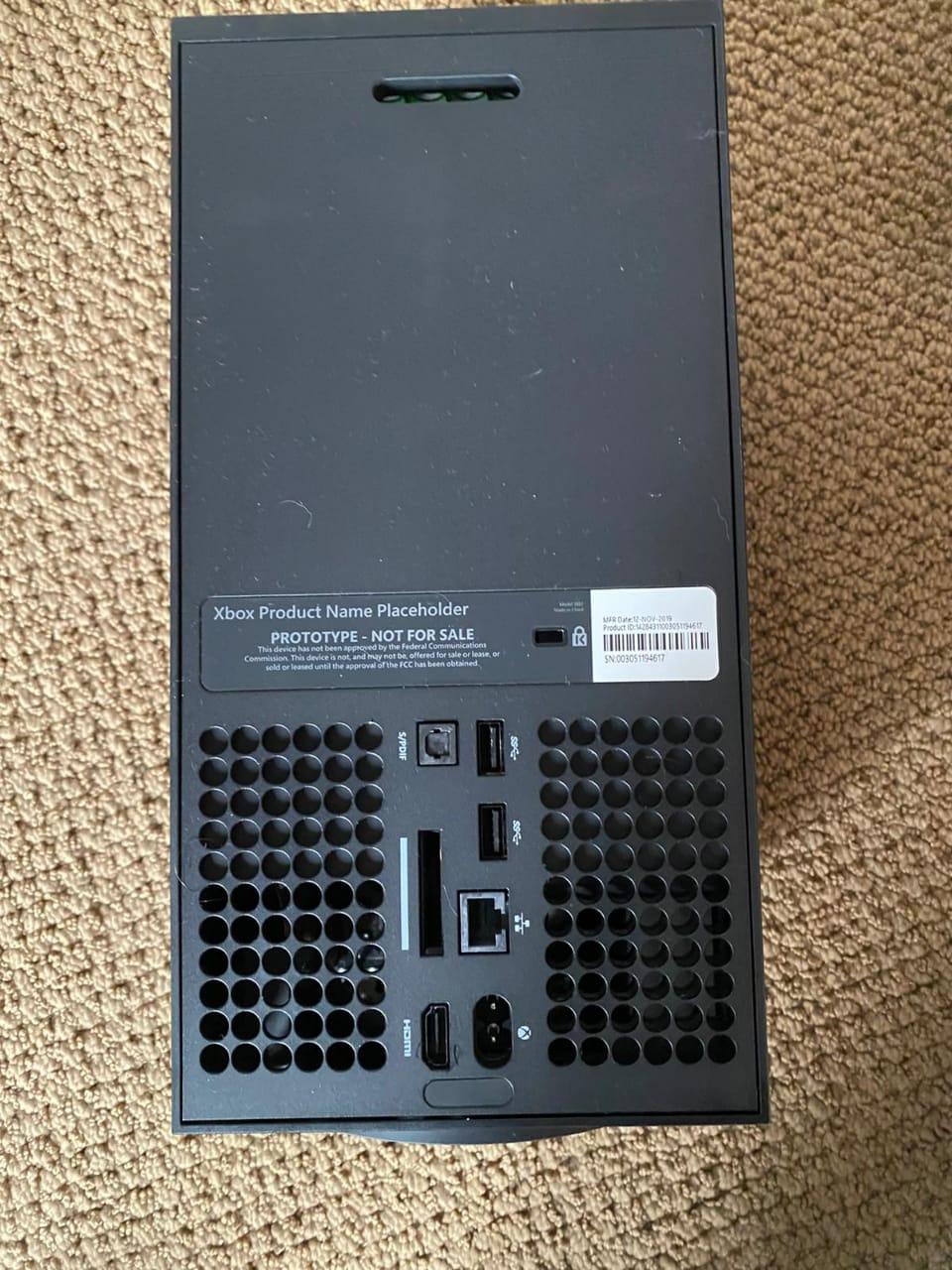Задняя сторона Xbox Series X / neogaf.com Задняя сторона Xbox Series X / neogaf.com