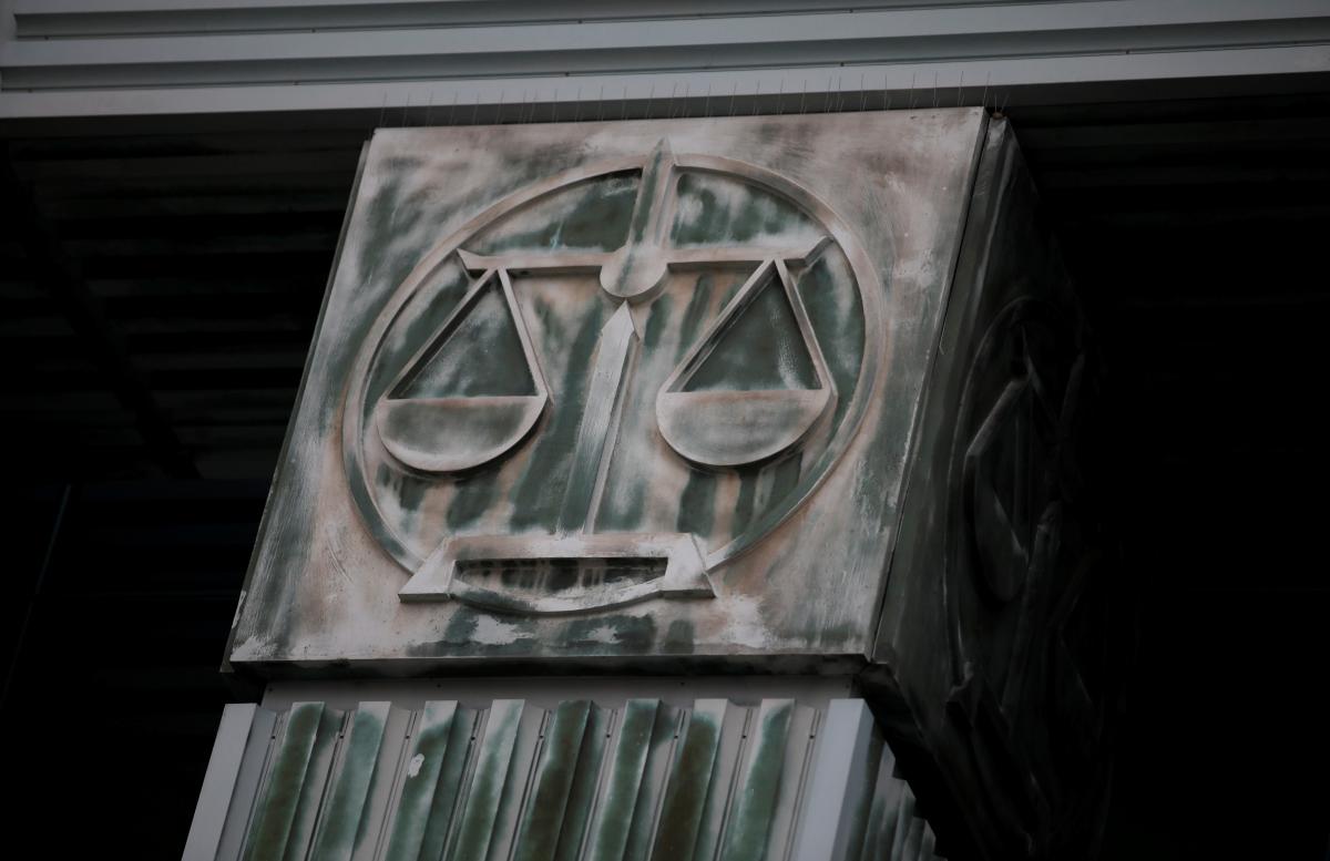 Від української влади чеають побудову незалежної судової системи / фото REUTERS